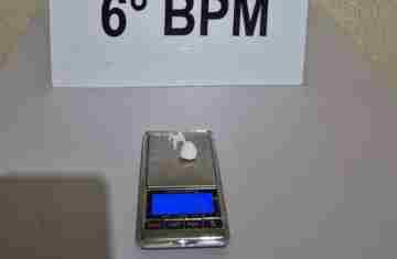 Três Barras – Homem é detido com cocaína 